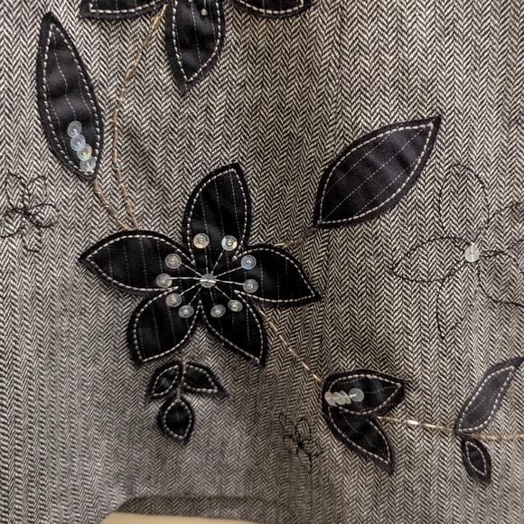 Jones New York Country Wool Blend Black/White Herringbone Embroidered Skirt- 6 - Picture 6 of 12